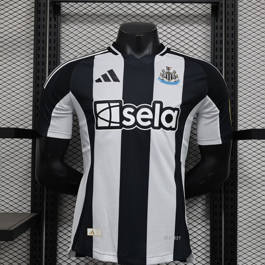 Newcastle Home Player Football Jersey 2024/2025
