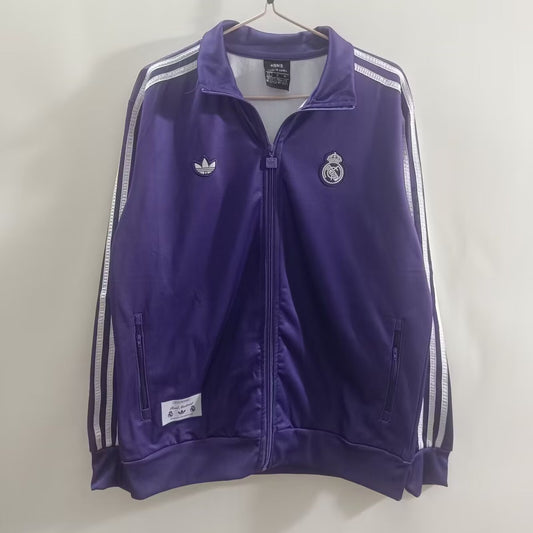 Real Madrid Retro Windbreaker 2025/2026