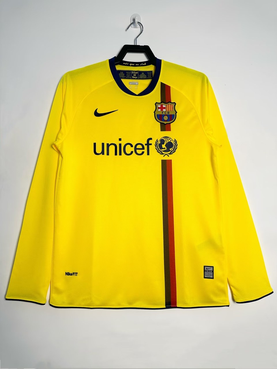 Retro Barcelona Away Long Sleeve Football Jersey 2008/2009