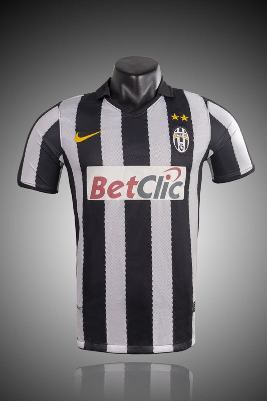 Retro Juventus Home Football Jersey 2010/2011
