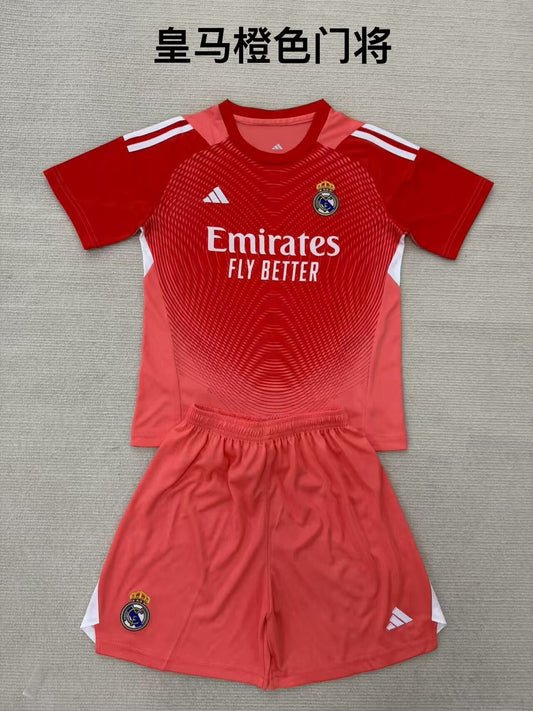 Real Madrid Goalkeeper Kids Football Jersey 2025/2026