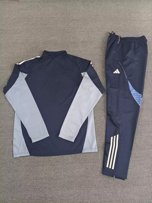 FC Schalke 04 Training Tracksuit Red Football Jersey 2025/2026