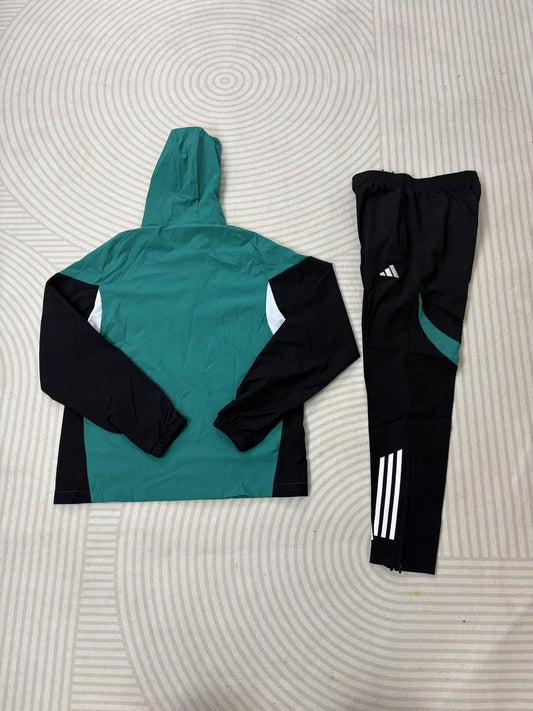 Liverpool Windbreaker Sets With Pants Green Football Jersey 2026/2027