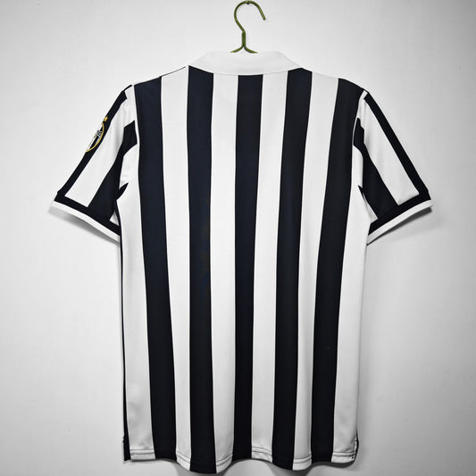 Retro Juventus Home Football Jersey 1998-99