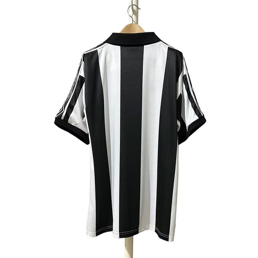 Retro Newcastle Home Fans Football Jersey 1980/1982