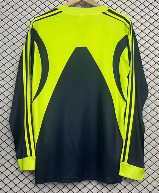 Retro Real Madrid Long Sleeve Goalkeeper Fans Football Jersey 1999/2000