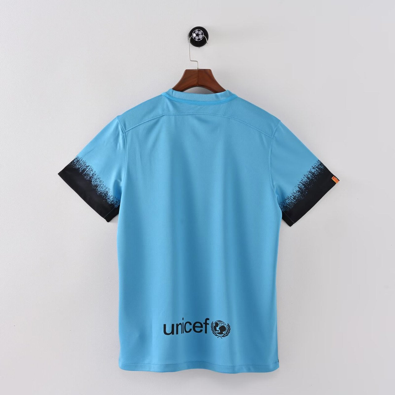 Retro Barcelona Third Football Jersey 2016/2017