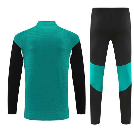 Liverpool Training Tracksuit Green (Kids And Man ) 2025/2026