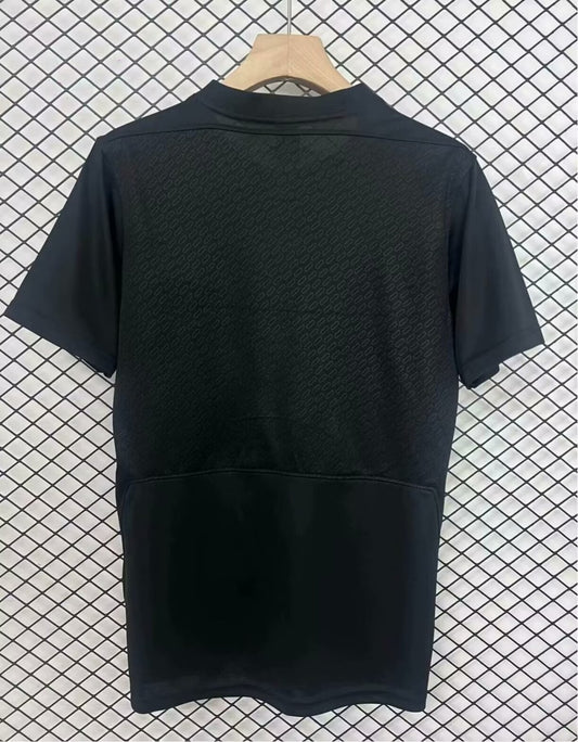 Liverpool Commemorate Special Edition Fans Football Jersey 2025/2026