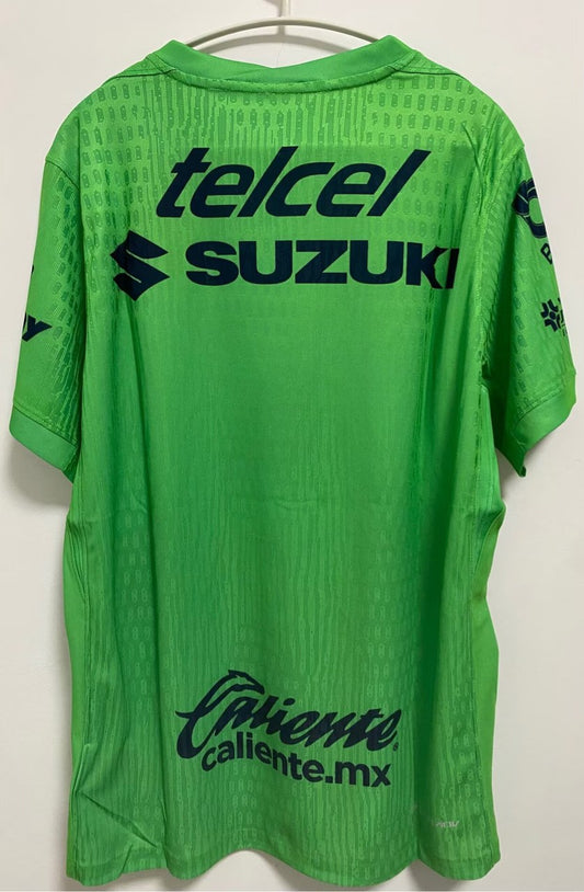 Pumas Goalkeeper Player Green Football Jersey 2025/2026