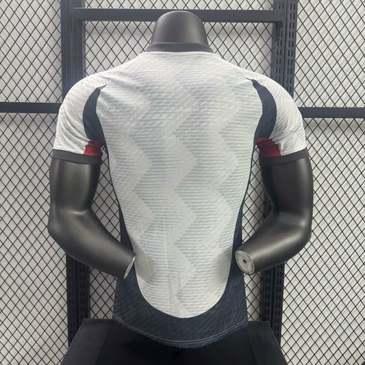 Japan Special Edition Player Football Jersey 2025/2026