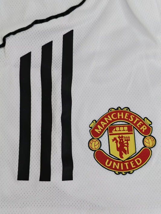 Manchester United Player Home Kids Football Jersey 2025/2026