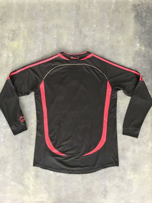 Retro AC 2Rd Away Long Sleeve Football Jersey 2006/2007