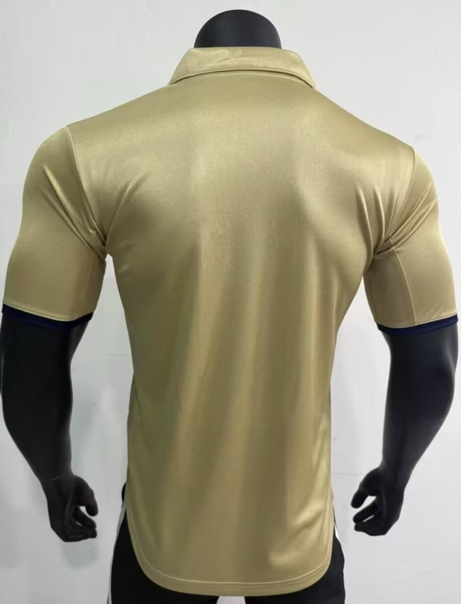 Retro Barcelona Away Football Jersey 2001/2002