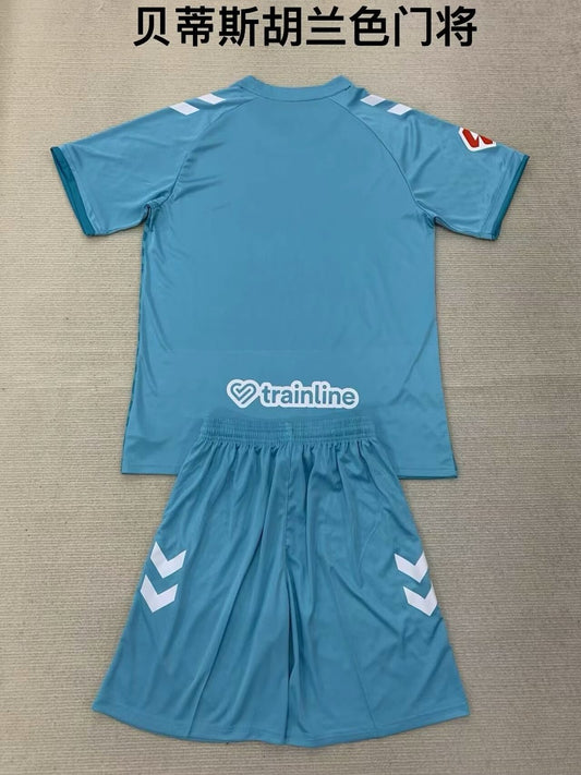 Real Betis Goalkeeper Kids 2024/2025