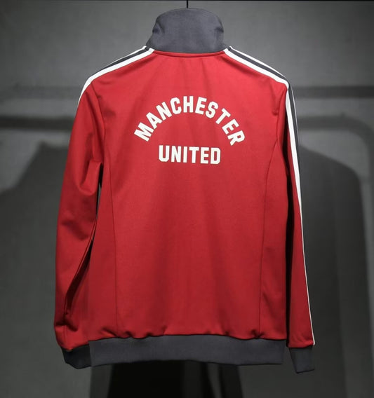 Manchester United Retro Clover Windbreaker Jacket Red 2025/2026 Set
