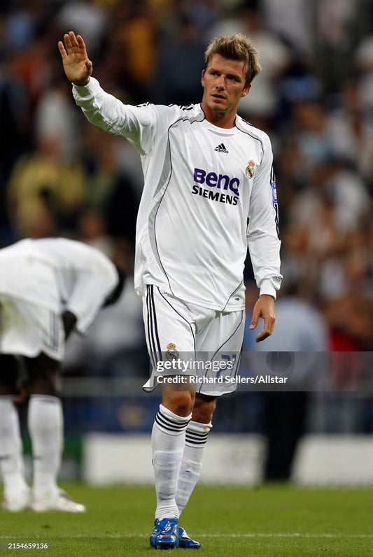 Retro Real Madrid Home Player Football Jersey 2006/2007