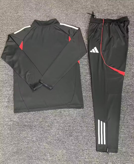 Benfica Training Tracksuit Black 2025/2026
