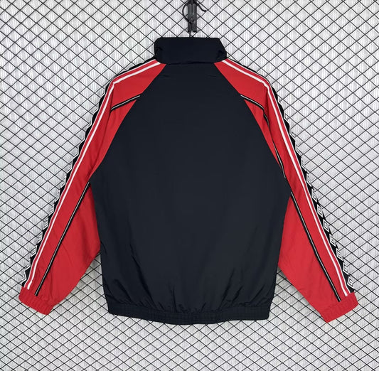 Retro Manchester United Windbreaker Black 1998/1999