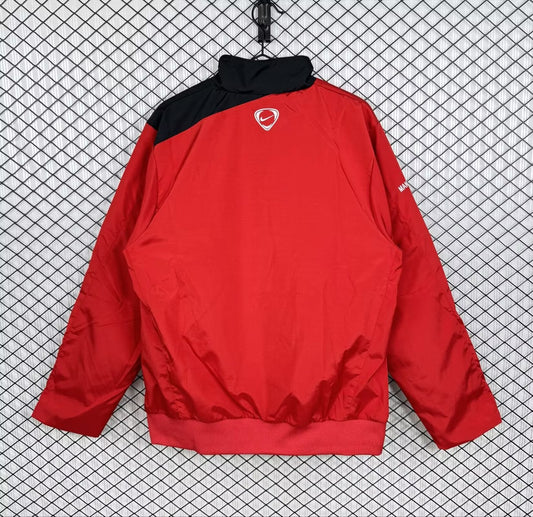 Retro Manchester United Windbreaker Red 2007/2008