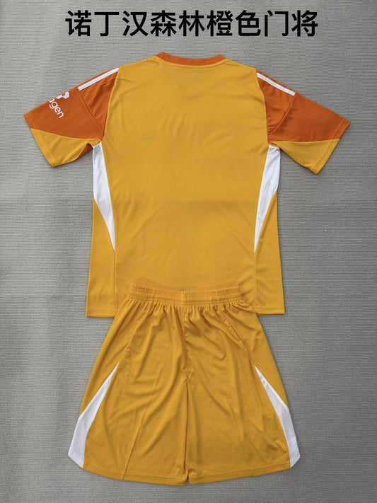 Nottingham Forest Goalkeeper (Kids And Man) Football Jersey 2025/2026