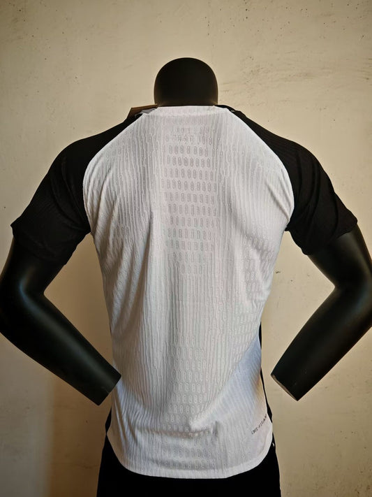 Corinthians Home Player Football Jersey 2025/2026