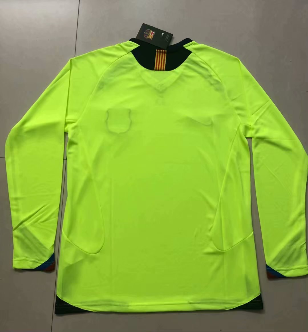 Retro Barcelona Away Long Sleeve Football Jersey 2005/2006