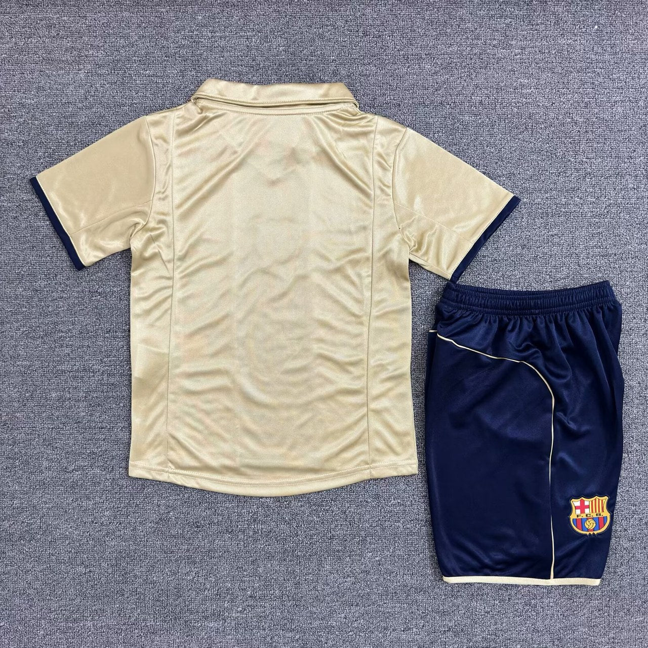 Retro Barcelona Away Kids 2001/2002