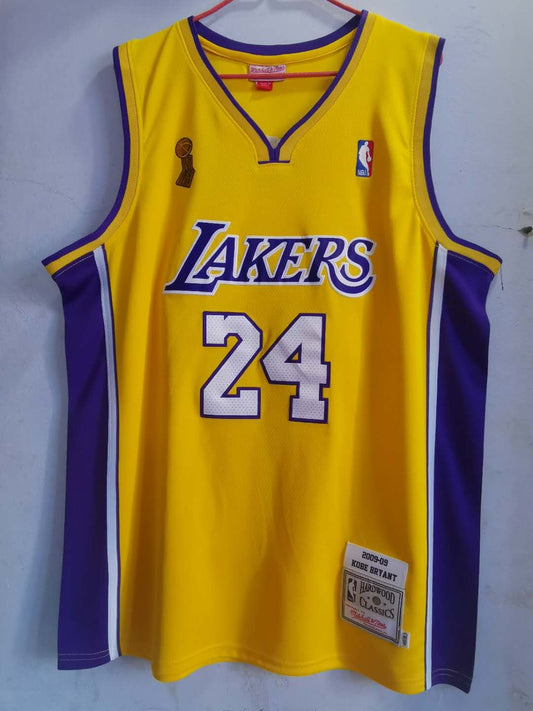 NBA Laker Mitchell & Ness Lakers 24 Yellow
