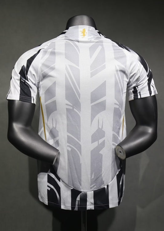 Juventus Special Edition Player Football Jersey 2024/2025