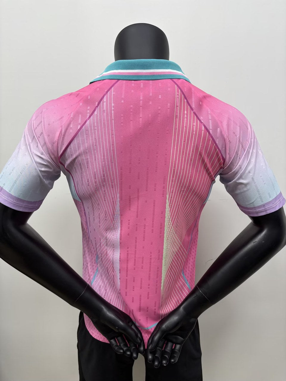 Barcelona 125 Year Commemorate Special Edition Pink Player Football Jersey 2025/2026