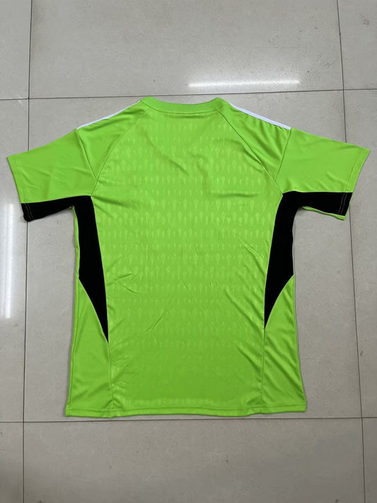 Real Madrid Goalkeeper Green Fans Football Jersey 2023/2024