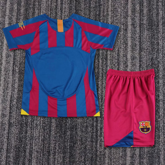 Retro Barcelona Home Kids （带小字） 2005/2006