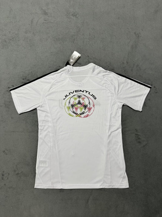 Juventus Special Edition Fans Football Jersey 2025/2026