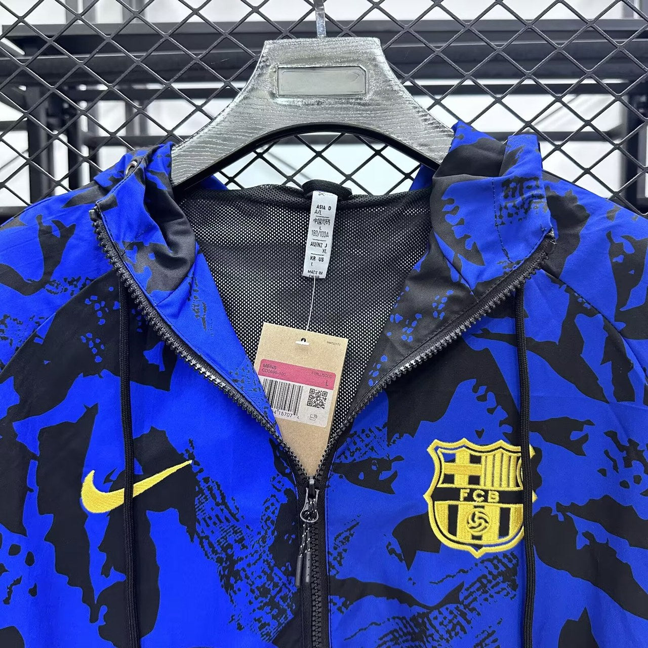 Barcelona Windbreaker Football Jersey 2025/2026