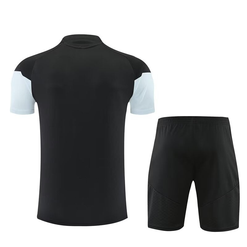 Liverpool Training Fans Kits Black Football Jersey 2025/2026 (Kids And Man ) (16-2XL)