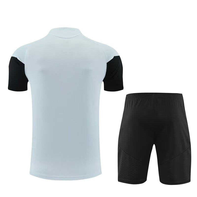 Liverpool Training Fans Kits Cyan Football Jersey 2025/2026 (Kids And Man ) (16-2XL)