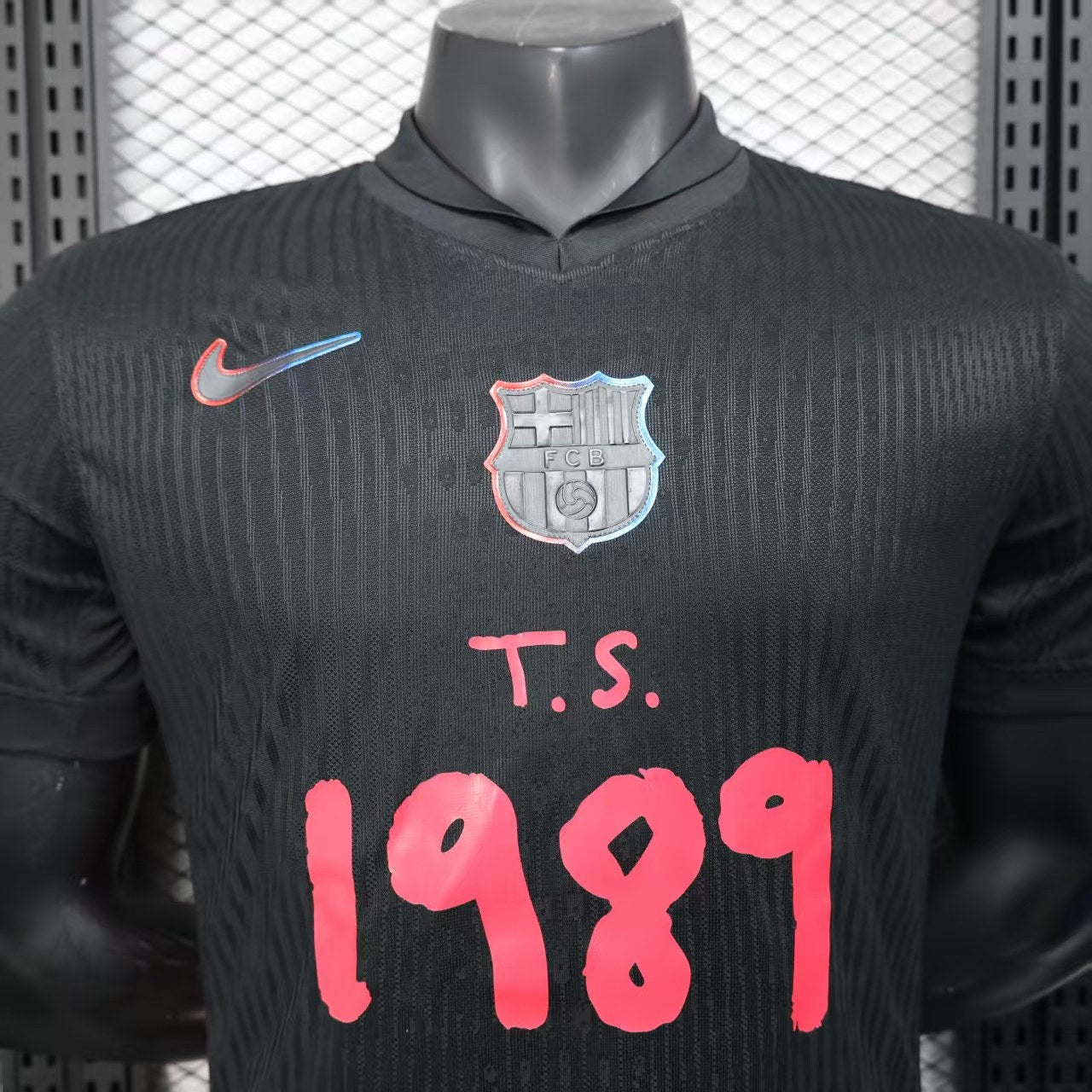 Barcelona Away 1989 Special Edition Player Football Jersey 2024/2025