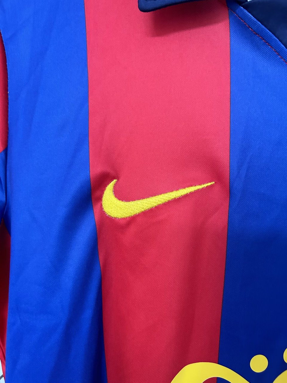 Retro Barcelona Special Edition Fans Football Jersey 2003/2004