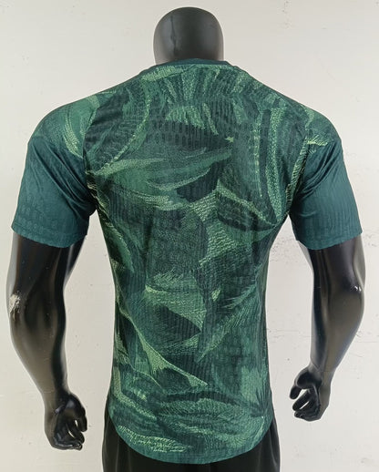 Real Madrid Special Edition Green Player Football Jersey 2026/2027