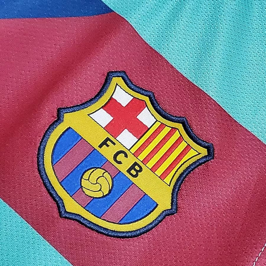 Retro Barcelona Away Green Football Jersey 2010/2011