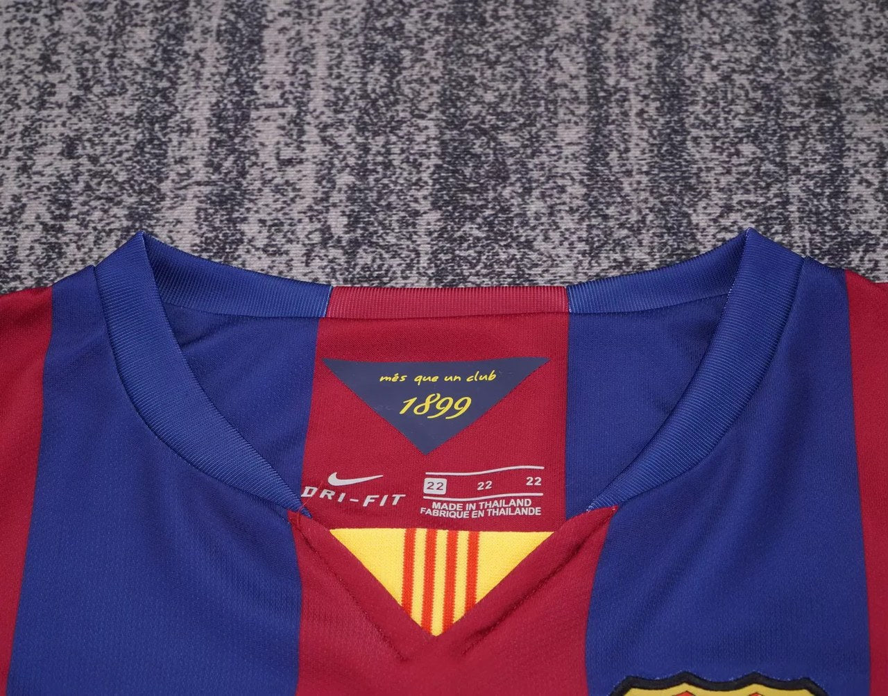 Retro Barcelona Long Home Kids Football Jersey 2014/2015