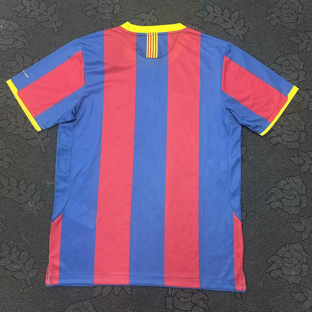 Retro Barcelona Home Kits Suit Football Jersey 2010/2011