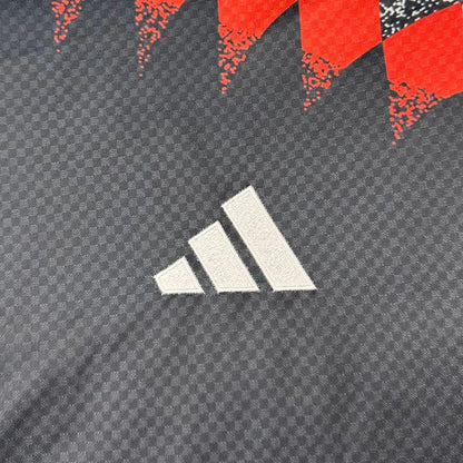 Retro Manchester United Black Special Edition Player Football Jersey 2026/2027