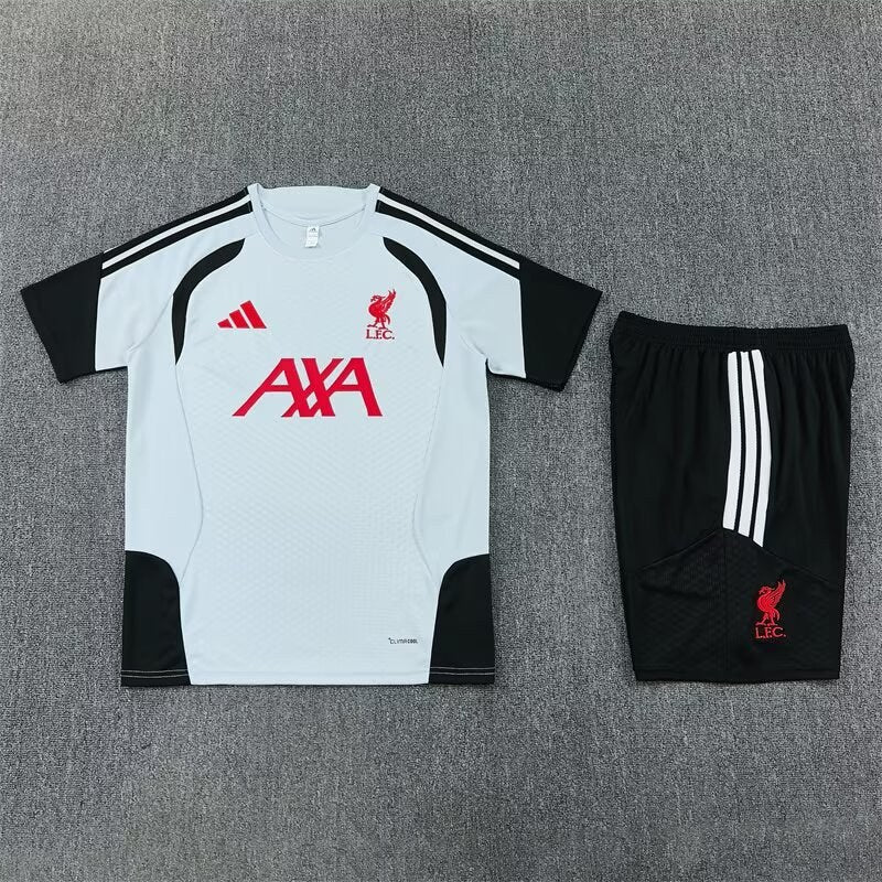 Liverpool Training Fans Kits Cyan Football Jersey 2025/2026 (Kids And Man ) (16-2XL)