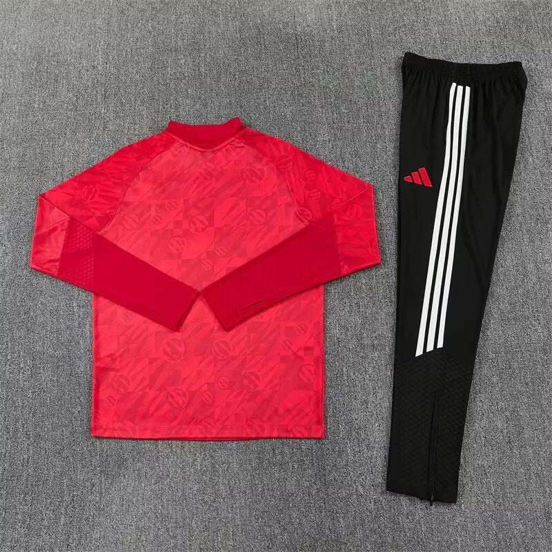Liverpool Training Tracksuit Red (Kids And Man 10-2XL) 2026/2027