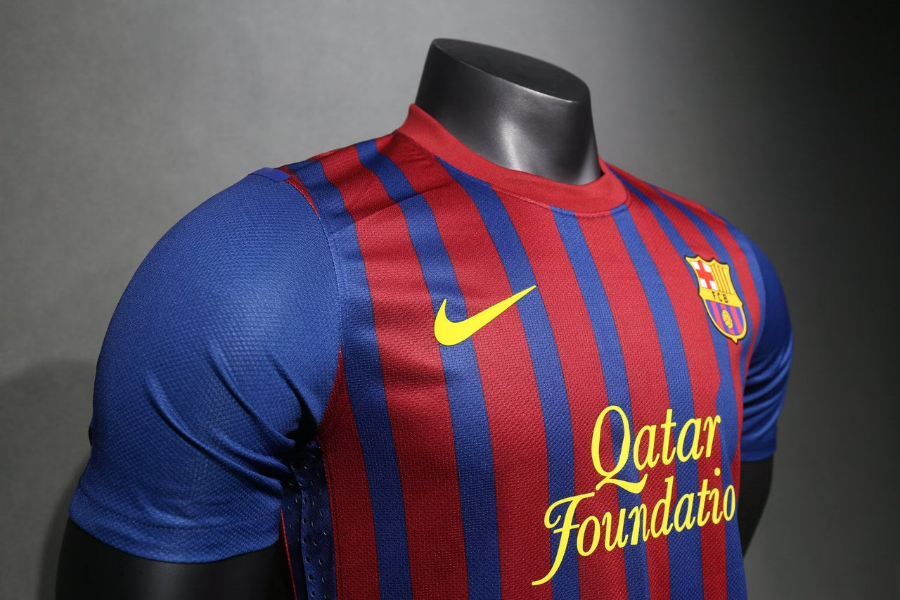 Retro Barcelona Home Player Football Jersey 2011/2012