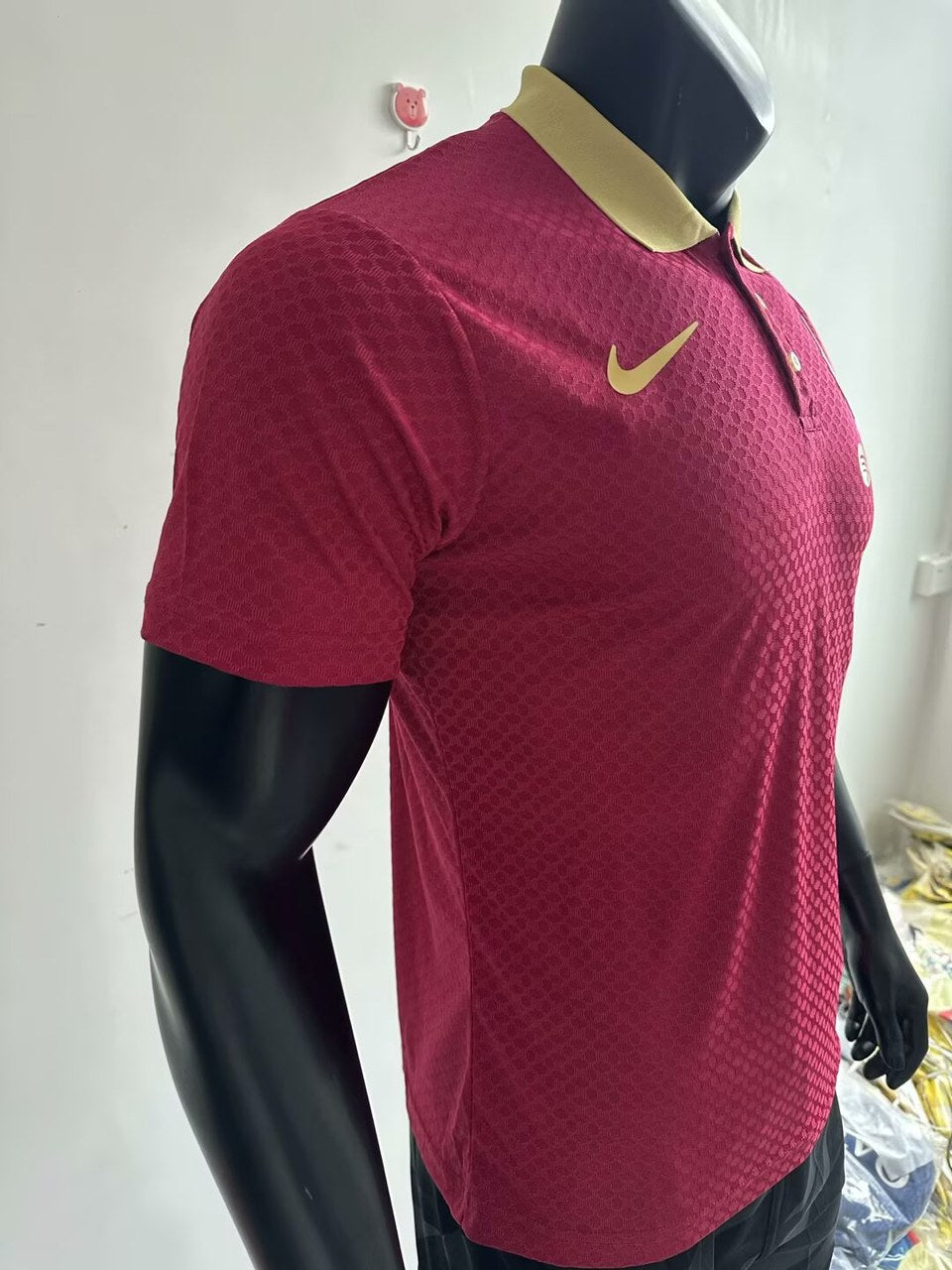 Barcelona Training Clothes Red Player Football Jersey 2025/2026