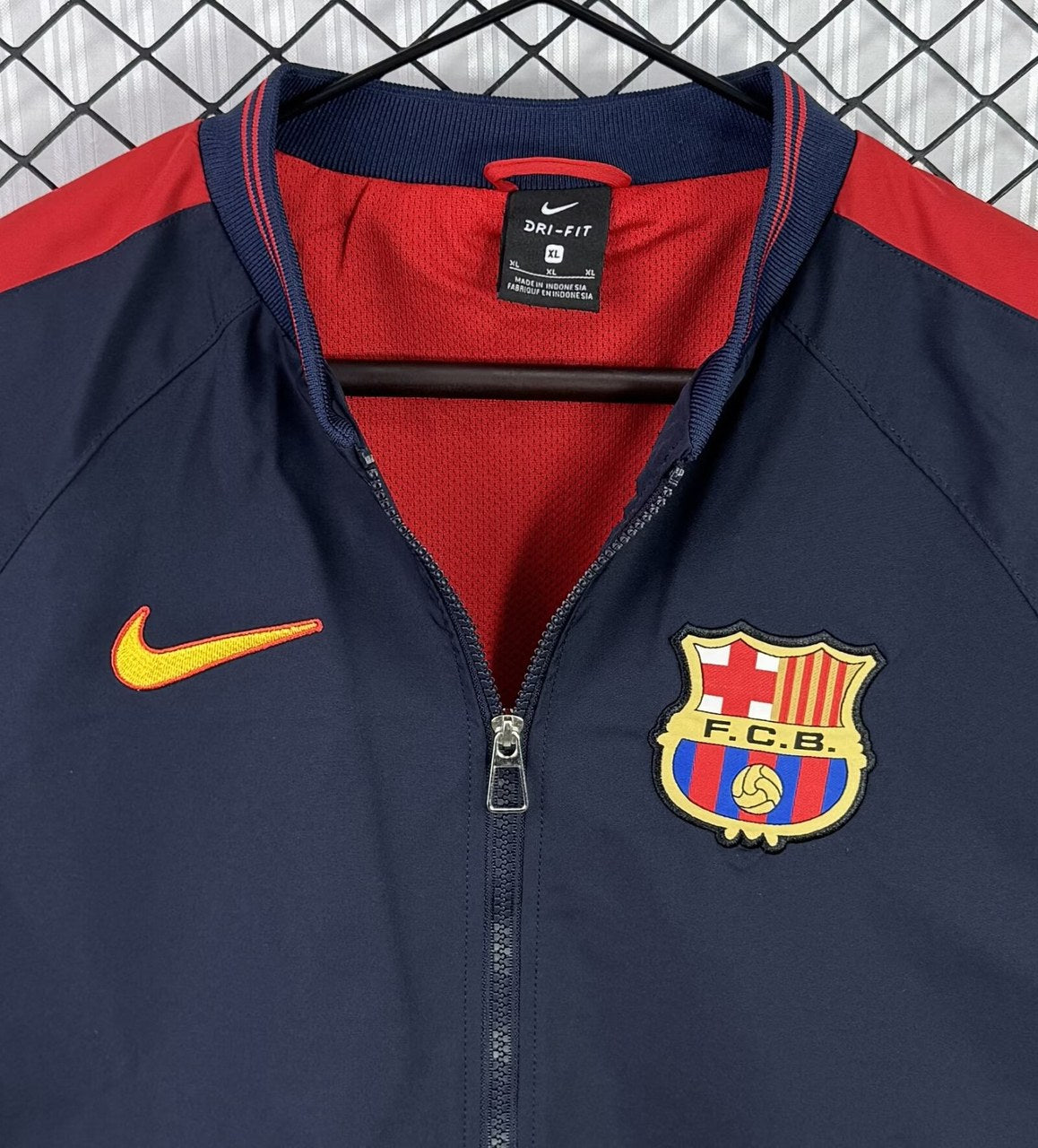 Barcelona Windbreaker Black Windbreaker 1999/2000