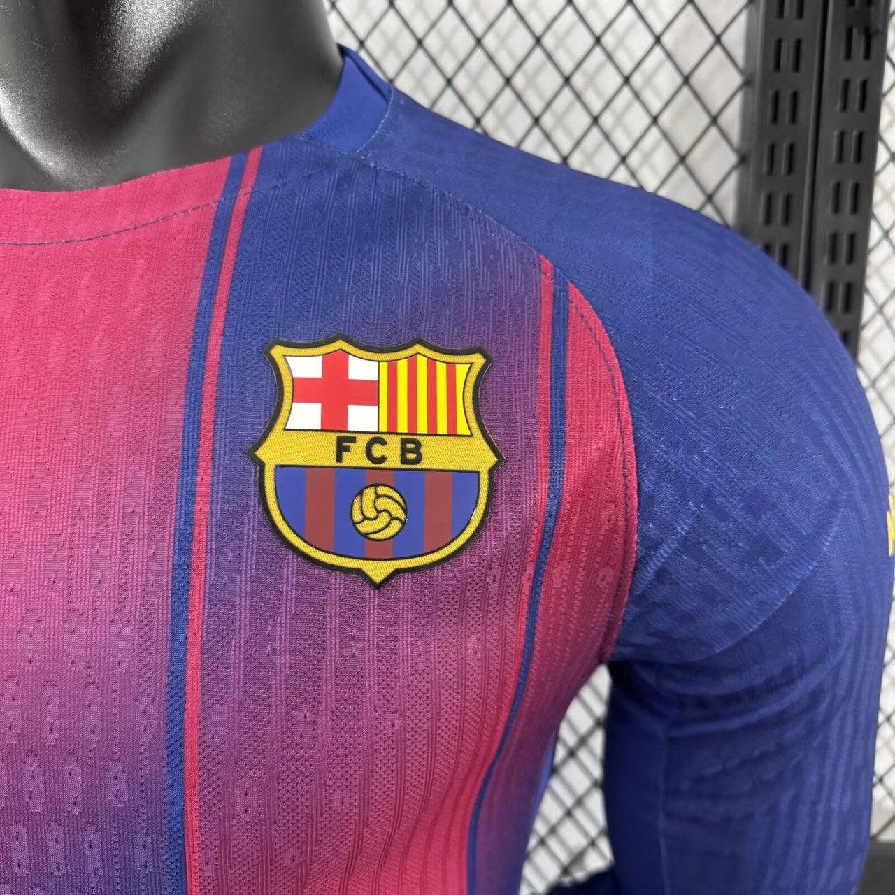 Barcelona Home Long Sleeve Player Football Jersey （可配广告 ）2025/2026